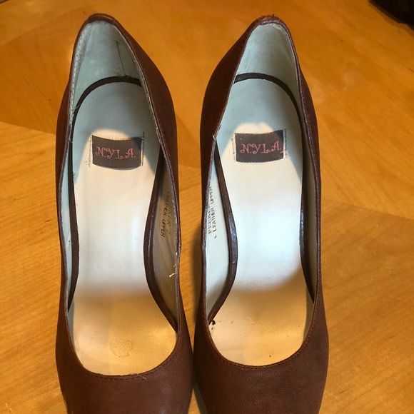 🇺🇸 NYLA Light Brown Peep Toe Heels, Size 7 - Picture 4 of 8
